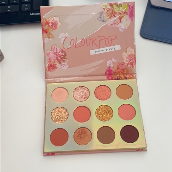 Eyeshadow bundle - Picture 3 of 5